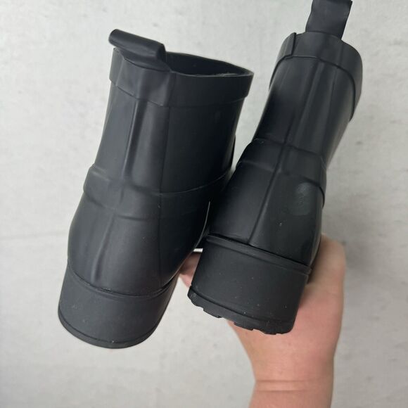 Lucky Brand‎ Rounded Toe Pull On Rubber Black Ankle Boots Casual Booties Size 9 - Picture 5 of 13